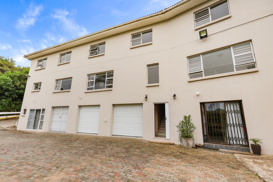 7 Bedroom Property for Sale in Nahoon Eastern Cape